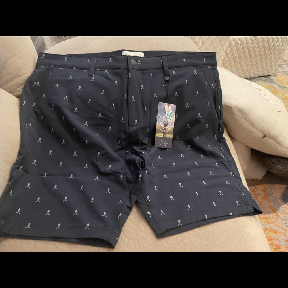 NWT Men’s Tee Time Golf Shorts. Size 38